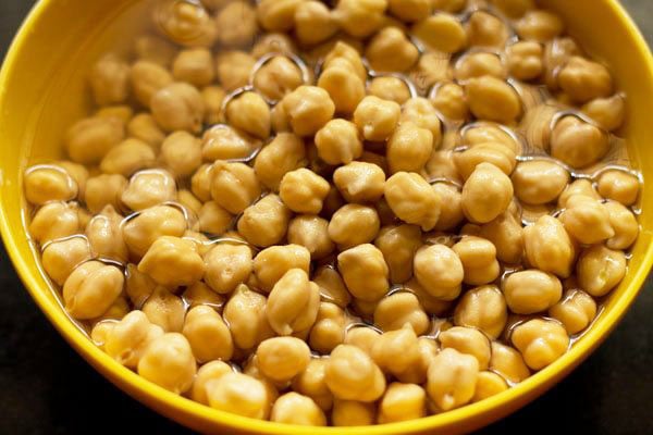 soaked chickpeas in a bowl.